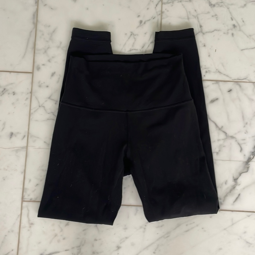 lululemon Align High Rise Black Leggings 25”